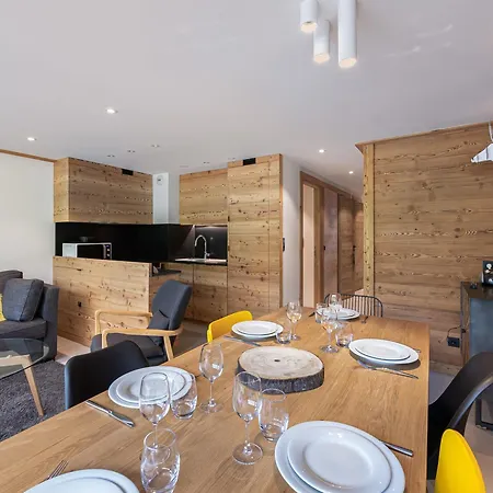 Lumineux 3 Pièces, 4 Adultes, 2 Enfants, Wifi, Pieds Des Pistes - Fr-1-562-18 * Courchevel